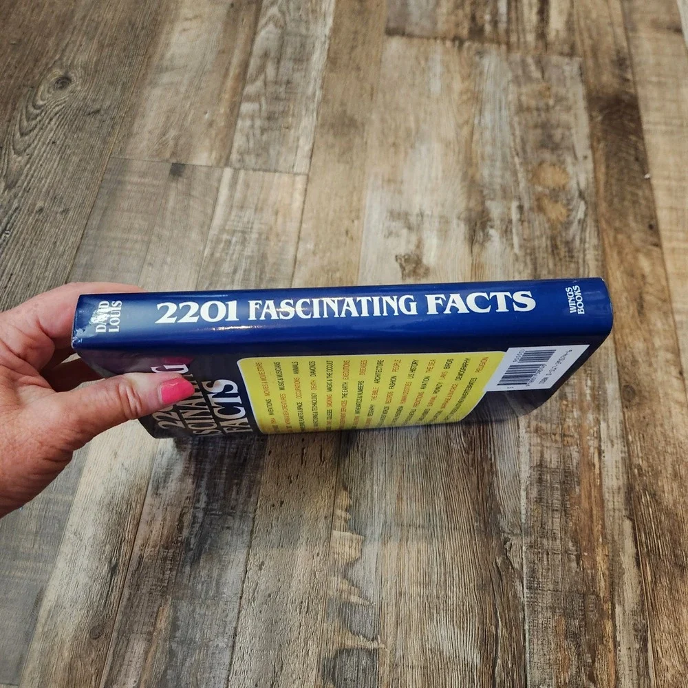 2201 Fascinating Facts David Louis Wings Books Hardcover Trivia Reference 1983